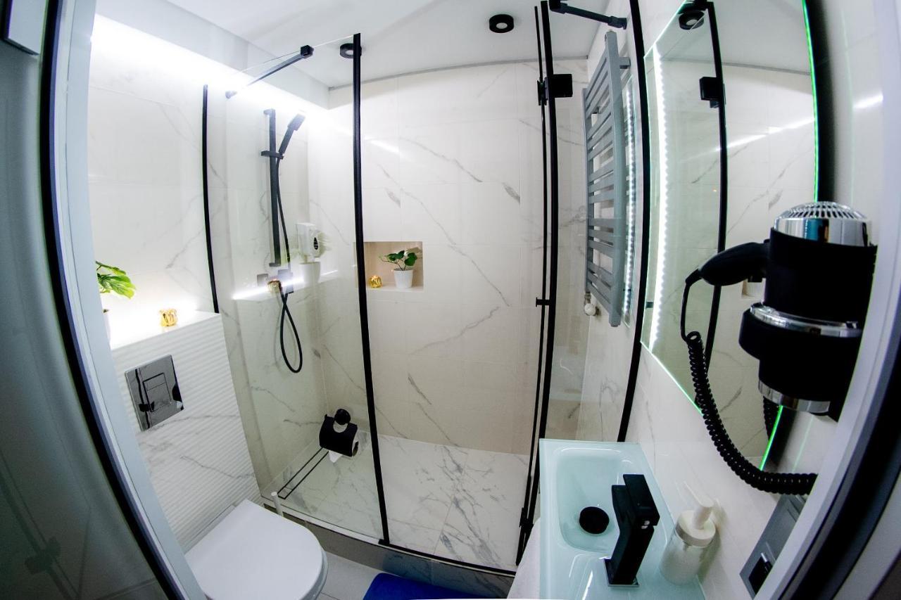 קרקוב Jacuzzi Apartment Zen מראה חיצוני תמונה
